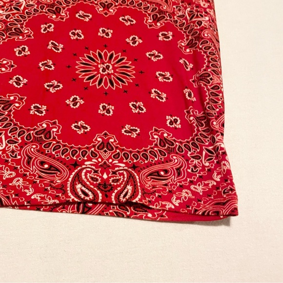 Streetwear Society Paisley Red Bandana Womens Tshirt Size XL Shirt - Picture 13 of 16